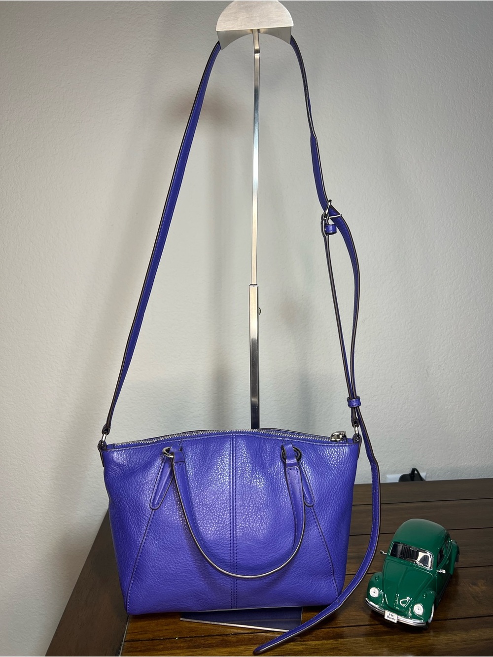 Coach Mini Tote in Kelsey - Picture 2 of 11